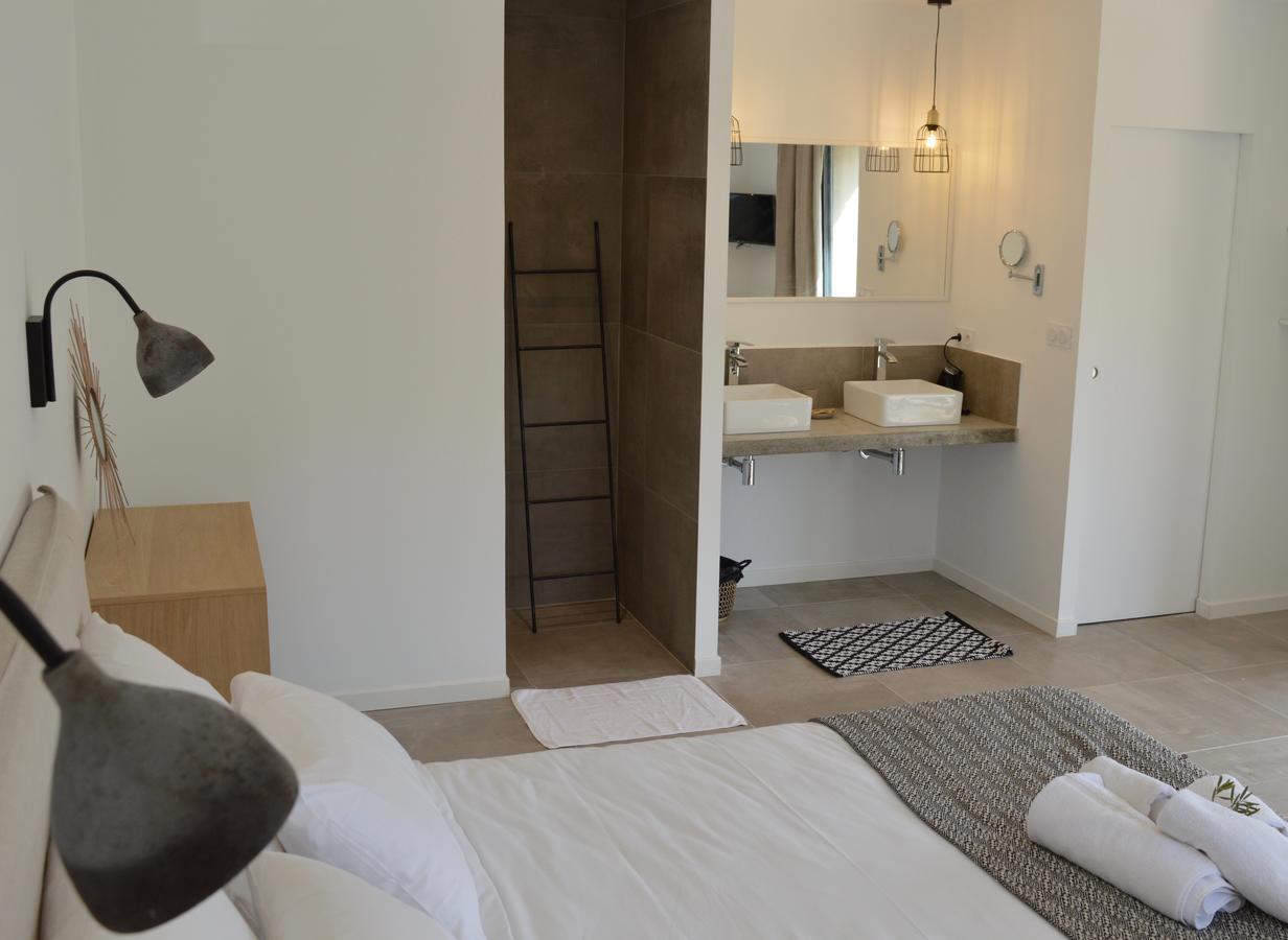 סוטה Les Petites Maisons מראה חיצוני תמונה
